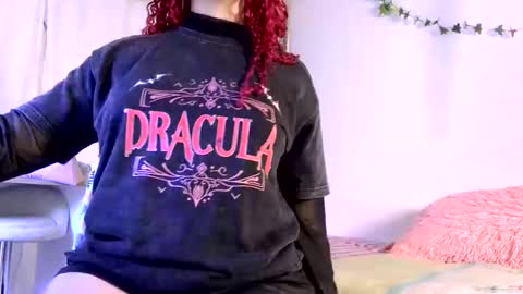 Victoria online show from 03-25-26, 11:44