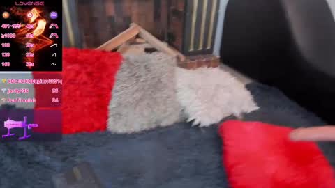 Snapshot of victoriajk chatting on 02-26-25, 04:03 Victoria online show from 02-26-25, 04:03