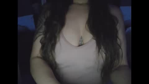 Snapshot of victoriaskyee chatting on 05-10-26, 05:56 victoriaskyee online show from 05-10-26, 05:56