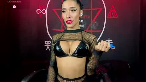 Snapshot of victoriavampire666 chatting on 04-22-26, 03:42 Victoria Vampire online show from 04-22-26, 03:42