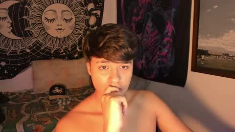 Victorino Jhonson online show from 12-16-24, 02:57