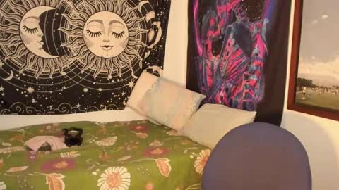 Victorino Jhonson online show from 01-02-25, 04:24