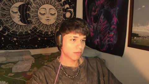 Victorino Jhonson online show from 01-10-25, 06:09