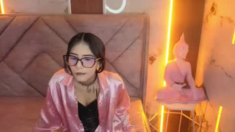 Snapshot of victorycat_v chatting on 06-30-26, 03:07 Live 1000pm 600am COLOMBIAN HOUR online show from 06-30-26, 03:07