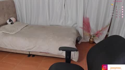 V  I C  T O R I A  online show from 01-18-25, 12:57