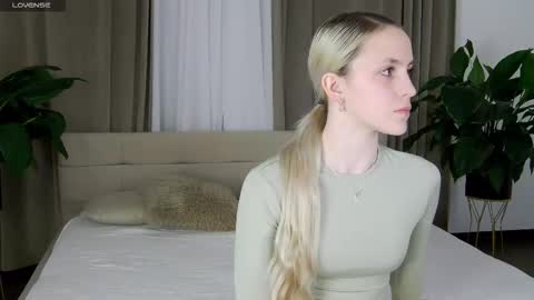 ViDelta online show from 03-23-26, 04:44