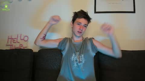 Snapshot of viego_pattel chatting on 10-07-25, 04:26 Viego Pattel online show from 10-07-25, 04:26