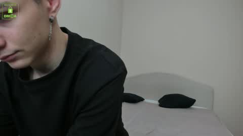 Viego Pattel online show from 11-30-25, 05:28