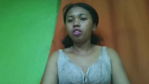 Snapshot of vierge28430 chatting on 04-29-26, 02:15 vierge28430 online show from 04-29-26, 02:15