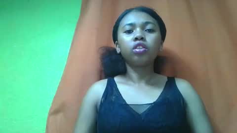 Snapshot of vierge28430 chatting on 05-04-26, 02:18 vierge28430 online show from 05-04-26, 02:18