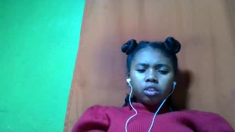 Snapshot of vierge28430 chatting on 05-22-26, 07:19 vierge28430 online show from 05-22-26, 07:19