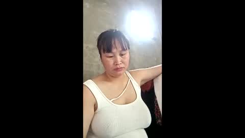 Snapshot of vietnam_sexxy chatting on 04-22-26, 03:31 vietnam_sexxy online show from 04-22-26, 03:31