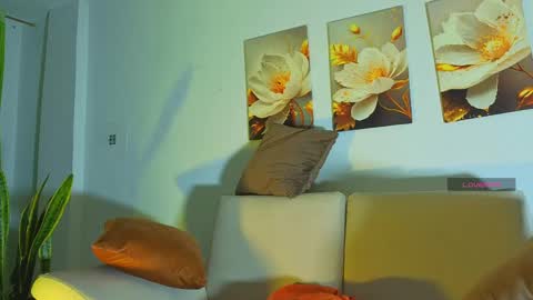 VIOLET  online show from 04-17-26, 11:46