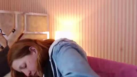 Snapshot of viioletamora chatting on 12-29-24, 12:52 Violeta online show from 12-29-24, 12:52