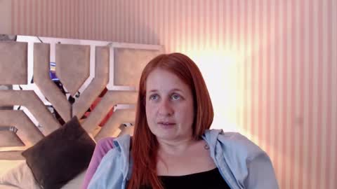 Snapshot of viioletamora chatting on 01-02-25, 11:49 Violeta online show from 01-02-25, 11:49