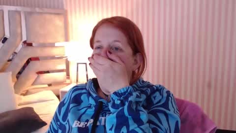 Snapshot of viioletamora chatting on 01-05-25, 09:36 Violeta online show from 01-05-25, 09:36