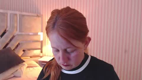 Snapshot of viioletamora chatting on 01-13-25, 11:17 Violeta online show from 01-13-25, 11:17