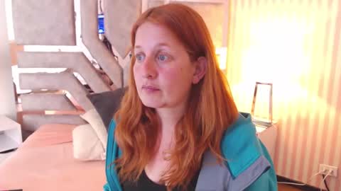 Snapshot of viioletamora chatting on 01-14-25, 09:20 Violeta online show from 01-14-25, 09:20