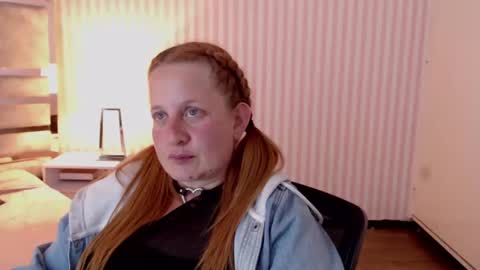 Snapshot of viioletamora chatting on 01-21-25, 09:04 Violeta online show from 01-21-25, 09:04