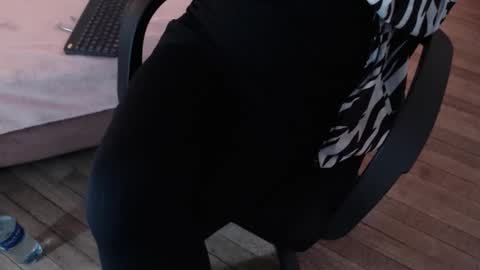 Snapshot of viioletamora chatting on 01-26-25, 12:16 Violeta online show from 01-26-25, 12:16