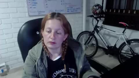 Snapshot of viioletamora chatting on 02-27-25, 05:02 Violeta online show from 02-27-25, 05:02