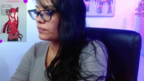 Snapshot of viiolleta chatting on 06-09-26, 12:28 viioleta online show from 06-09-26, 12:28