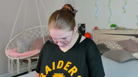 Jinny online show from 06-12-26, 08:35