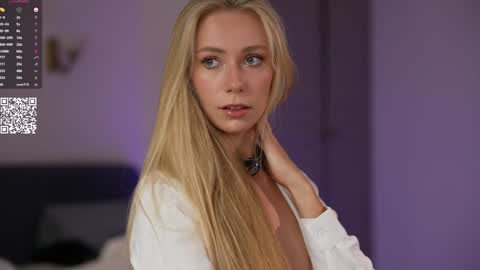 Snapshot of vika54784 chatting on 10-05-25, 06:45 vika54784 online show from 10-05-25, 06:45