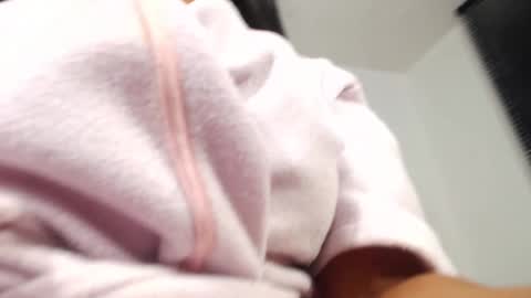 Snapshot of viki_mom chatting on 01-03-25, 07:16 Viki Mom online show from 01-03-25, 07:16