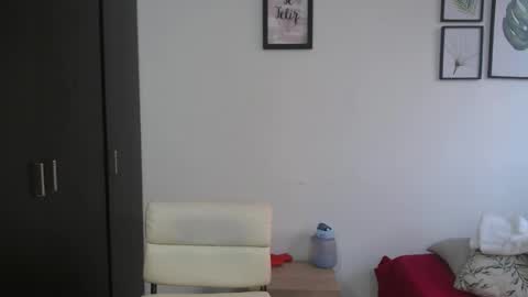 Snapshot of viki_mom chatting on 01-13-25, 03:58 Viki Mom online show from 01-13-25, 03:58