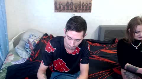 Snapshot of vikimax69 chatting on 11-13-25, 09:19 max-and-nika online show from 11-13-25, 09:19