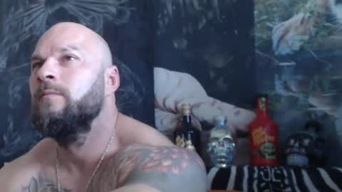 Snapshot of viking_me chatting on 05-06-26, 05:57 viking online show from 05-06-26, 05:57