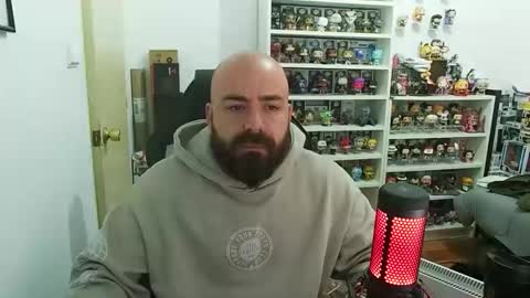 Snapshot of vikingcock__ chatting on 12-19-25, 04:25 vikingc0ck online show from 12-19-25, 04:25