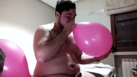 Snapshot of vikingo3333893888 chatting on 12-27-24, 06:53 Vikingo online show from 12-27-24, 06:53