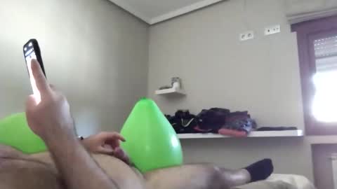 Snapshot of vikingo3333893888 chatting on 10-06-25, 01:08 Vikingo online show from 10-06-25, 01:08