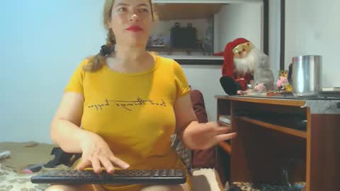 Snapshot of vikktoriaaa chatting on 12-02-24, 05:48 VIKKKTORIAAA online show from 12-02-24, 05:48