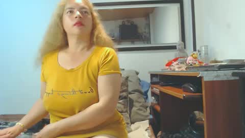 Snapshot of vikktoriaaa chatting on 12-31-24, 09:21 VIKKKTORIAAA online show from 12-31-24, 09:21