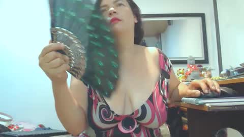 Snapshot of vikktoriaaa chatting on 09-17-25, 04:58 VIKKKTORIAAA online show from 09-17-25, 04:58
