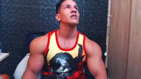 Viktor Herrera online show from 11-13-25, 05:34