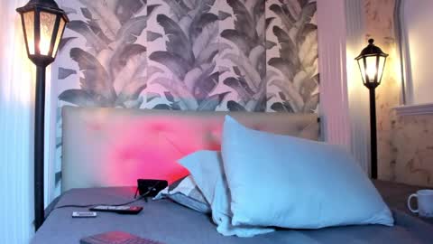 Viktoria online show from 04-14-26, 12:38
