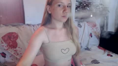 Snapshot of viktorisagi chatting on 06-26-26, 04:28 ViktoriSagi online show from 06-26-26, 04:28