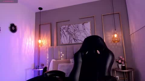 Victoria online show from 03-27-26, 11:04