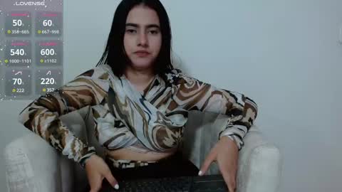 vikysexy28 online show from 02-21-25, 08:16