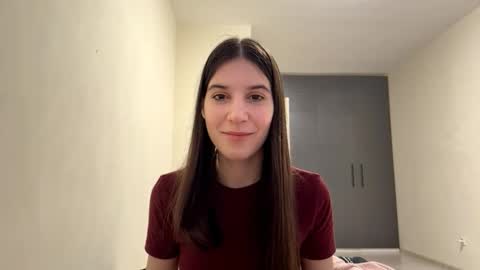 Snapshot of vilacy chatting on 02-16-26, 09:05 Vivien online show from 02-16-26, 09:05