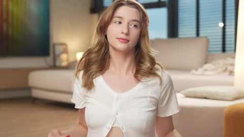 Lana online show from 09-19-25, 02:18