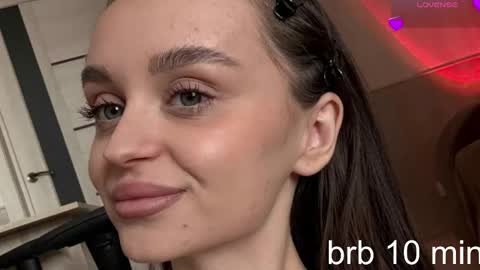 Snapshot of villuuvargas chatting on 06-08-26, 04:46 Eva online show from 06-08-26, 04:46