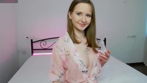 vinacasto online show from 04-20-26, 02:09