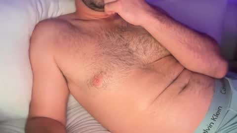 Snapshot of vincee2 chatting on 03-24-26, 02:16 vincee2 online show from 03-24-26, 02:16