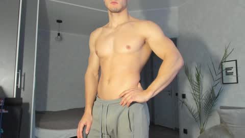 Vincent.  uncut 18cm online show from 12-23-24, 11:47