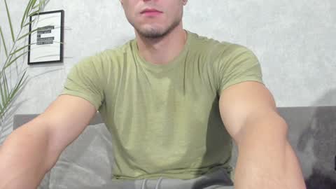 Vincent.  uncut 18cm online show from 12-23-24, 08:14